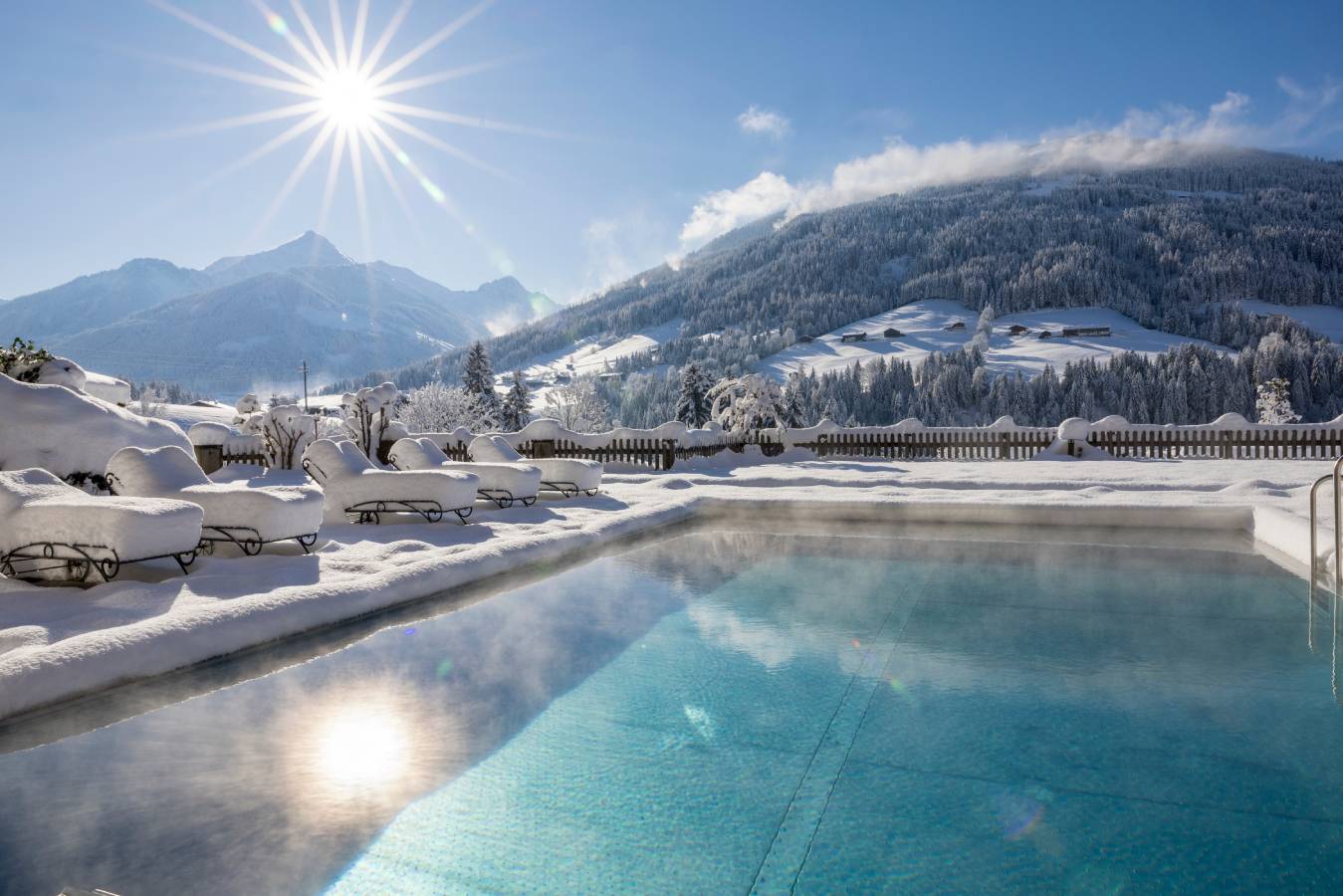 Winter im Alpbachtal Pool mit Bergblick