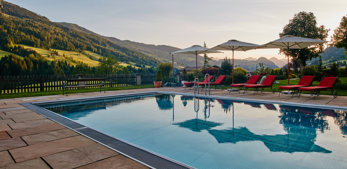 Pool Wellnesshotel Tirol