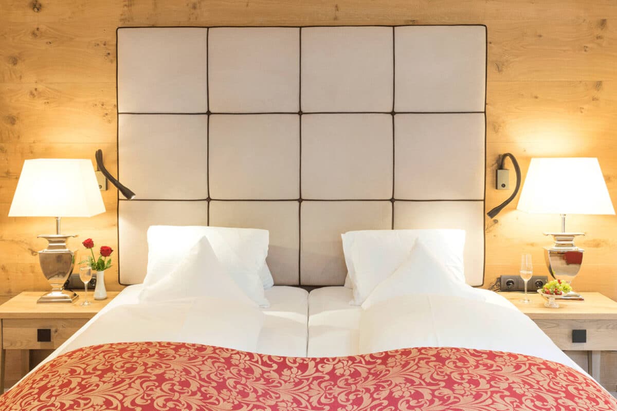 Bett im Alpbacher Hof