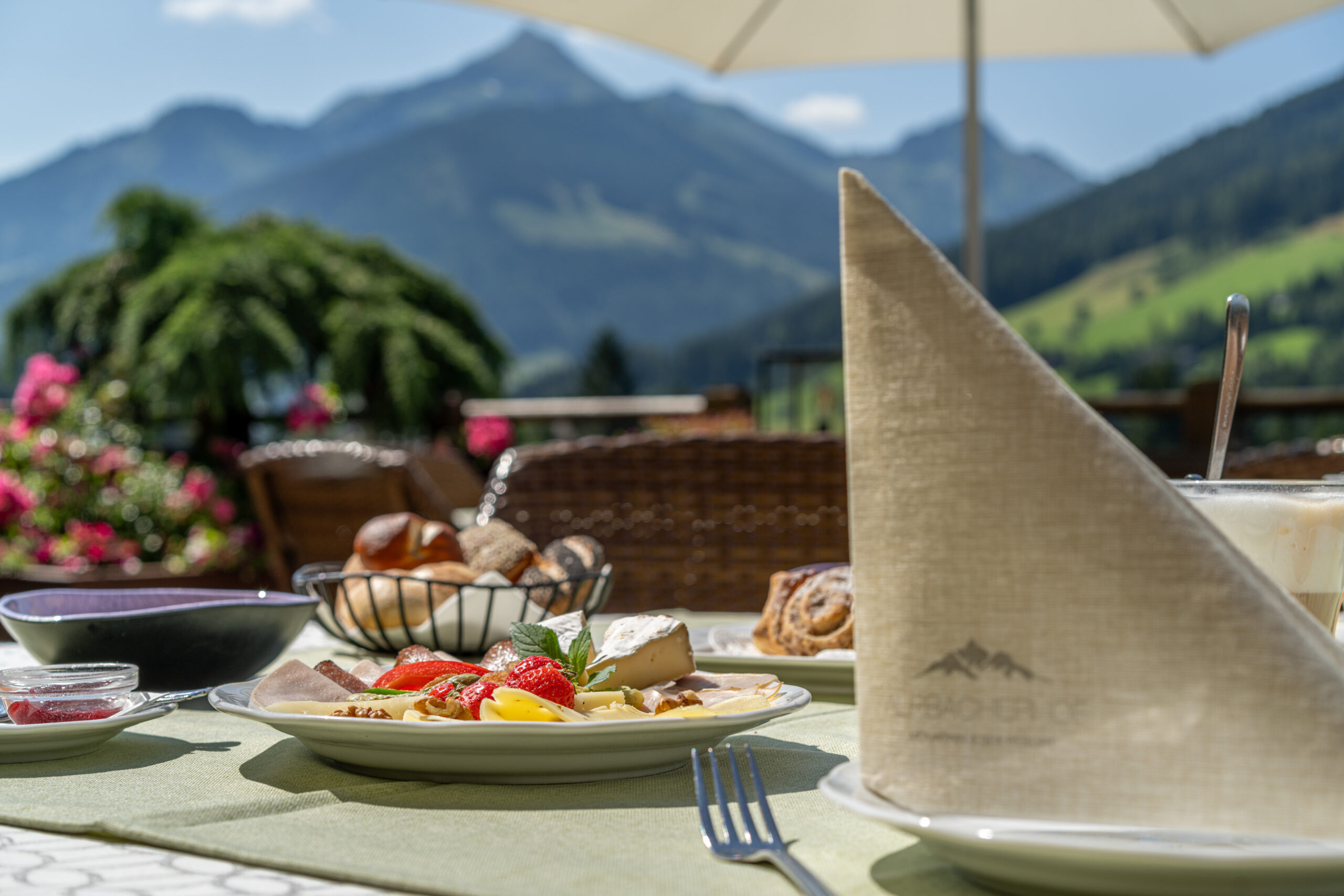 Frühstück Hotel Tirol