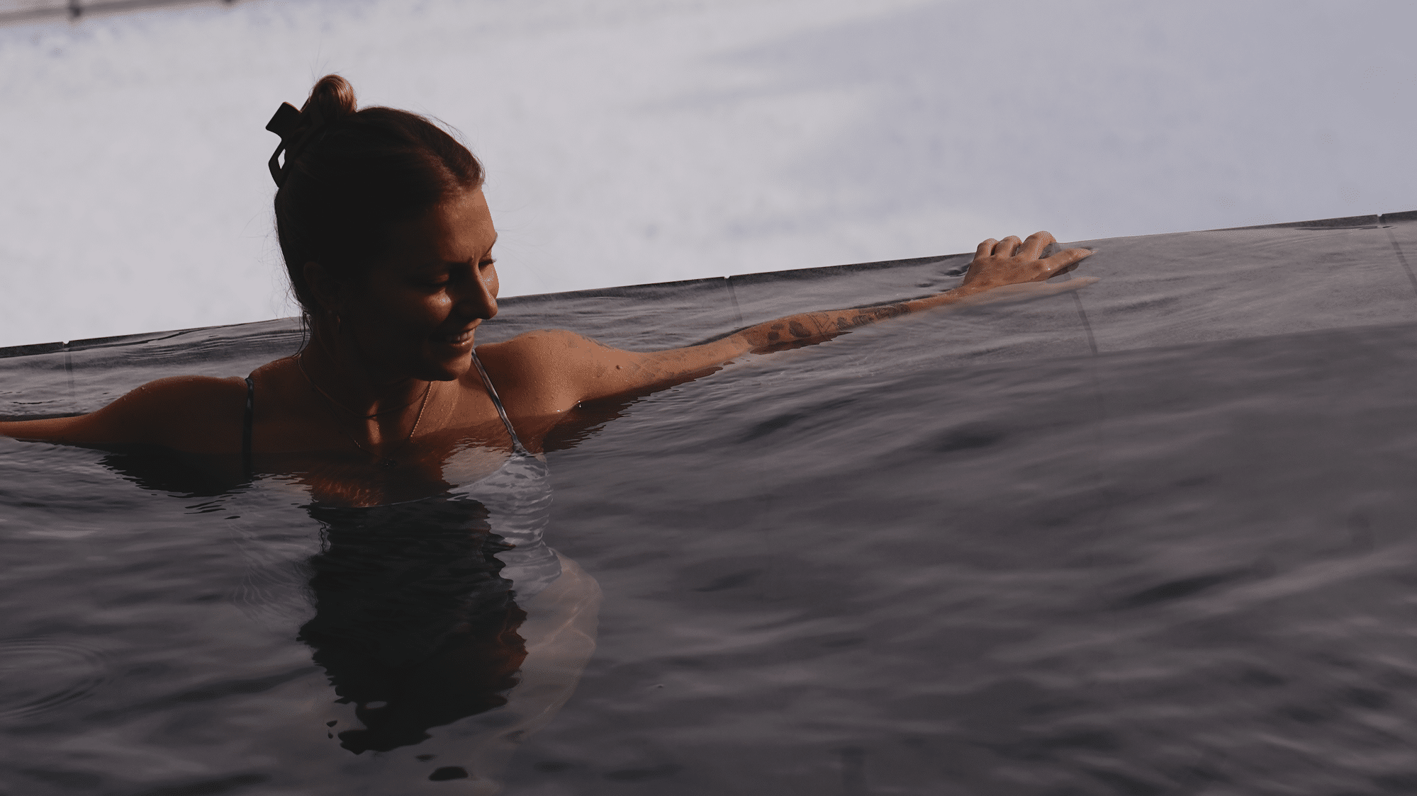 Relaxen im Pool_Kati Mairhofer