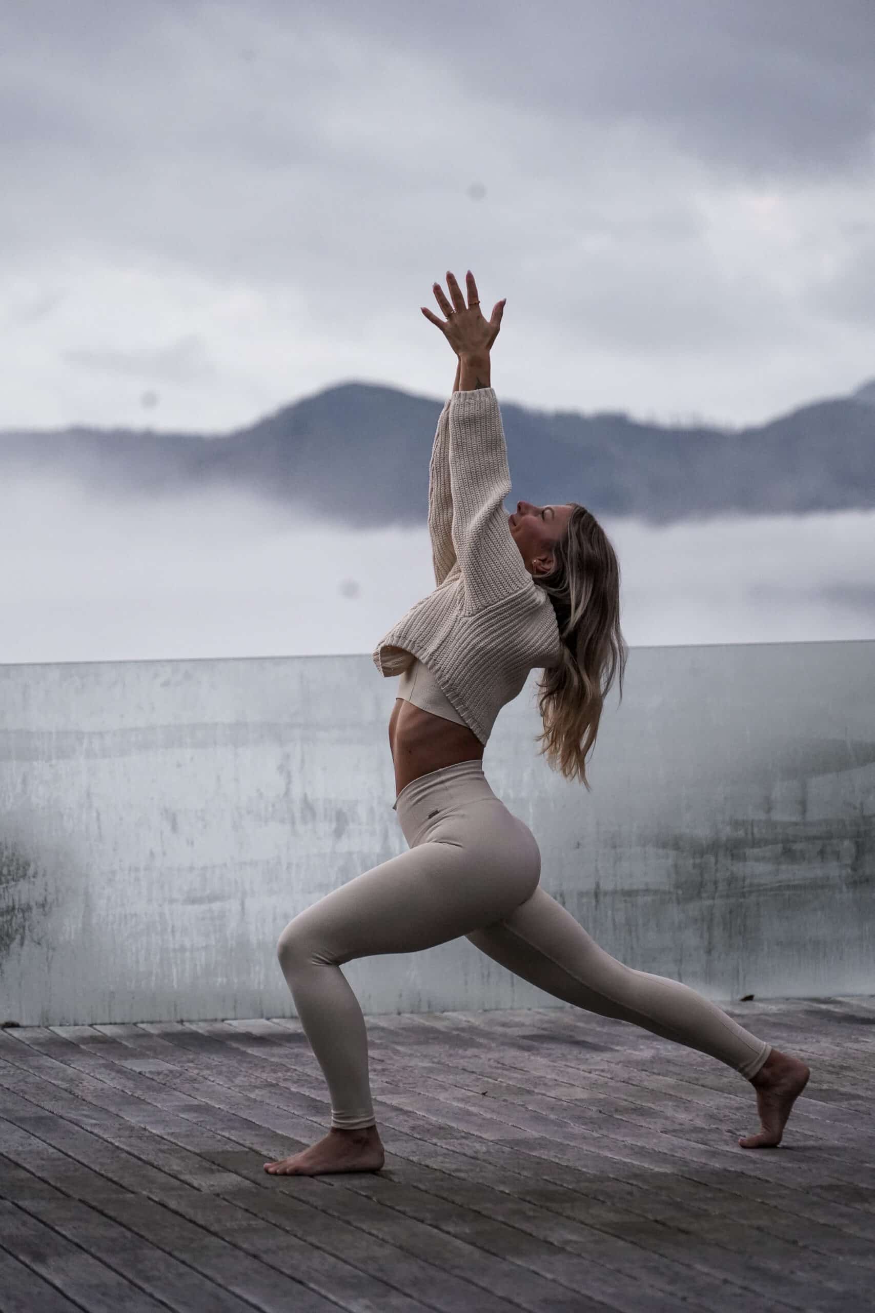 Yogaposition Kati Mairhofer Winter